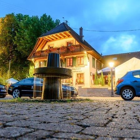 Готель Gasthaus Ochsen Muehlenbach Екстер'єр фото