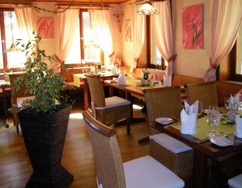 Готель Gasthaus Ochsen Muehlenbach Екстер'єр фото